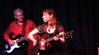 Lucy Billings - Blue Highway - Live