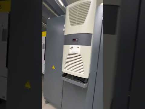 Вертикальный многоцелевой станок с ЧПУ (CNC) STAMA MC 331 S 2005