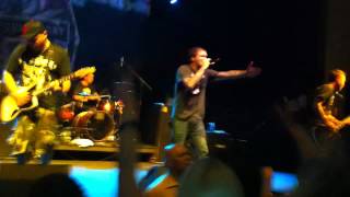 New Found Glory - Memories and Battle Scars Live