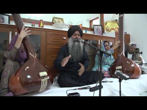Bhai Baldeep Singh Singing Gurbani