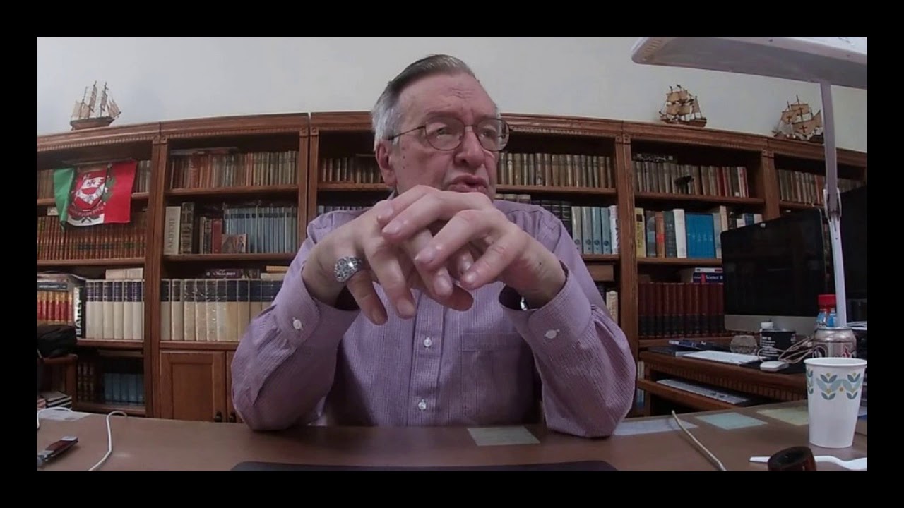 Olavo de Carvalho | Aprenda a diferenciar o falso do verdadeiro