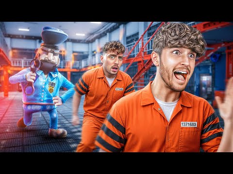 Can We ESCAPE MAX SECURITY PRISON?! (Cuffbust)