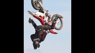 preview picture of video 'Squibb Freestyle MX at Grampian Transport Museum Alford'