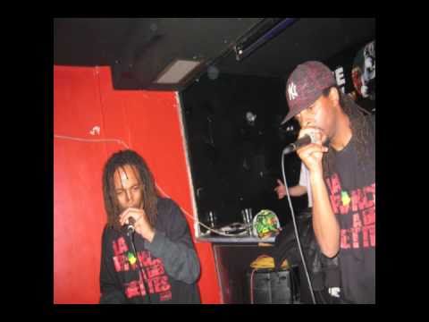 LION KILLA & STREUP DADDY  "PAS FACILE " (DATTA RIDDIM BY BABYCLONE BAND )