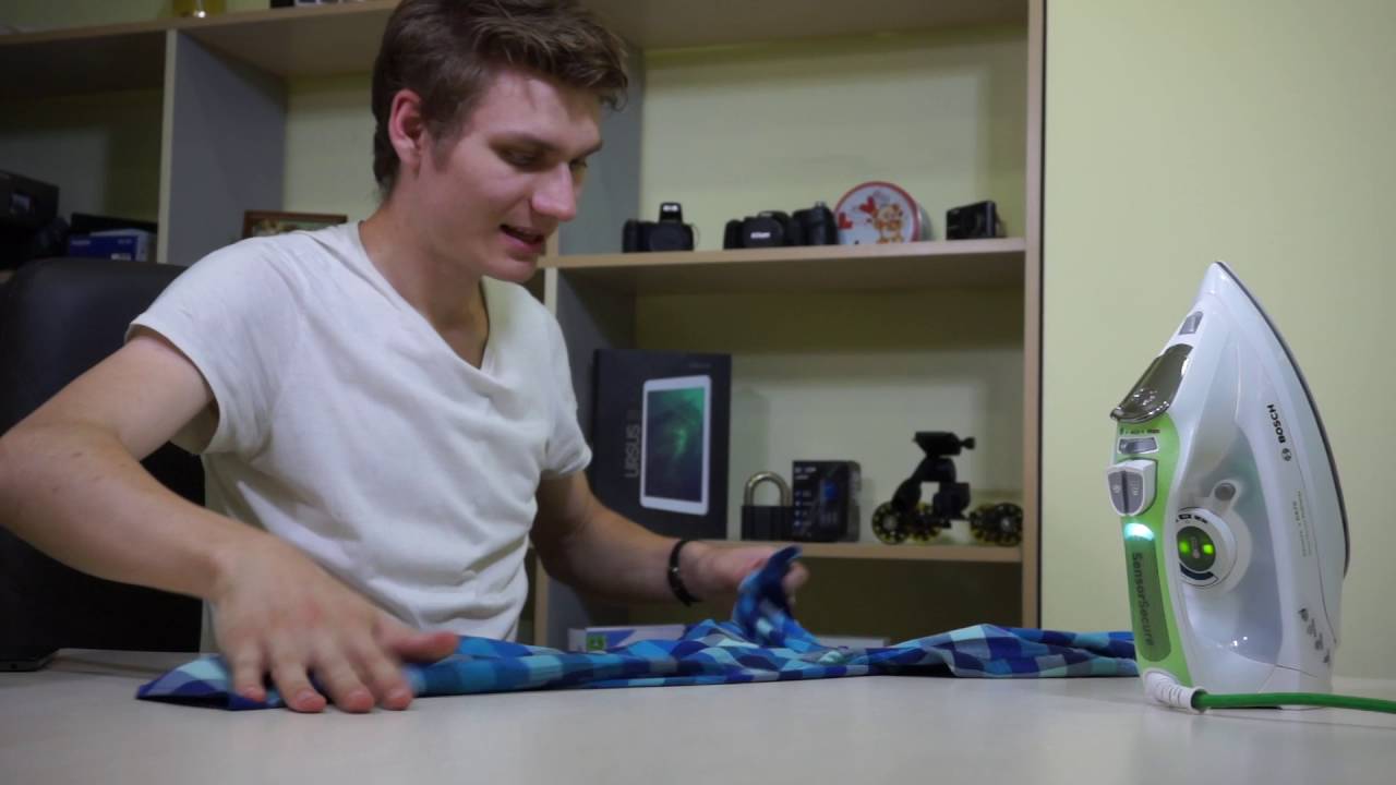 Утюг Bosch Sensixxx TDA702421E зеленый/белый