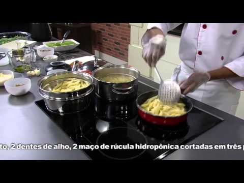 Receitas Bom Sabor - Penne ao Molho Pesto de Rucula