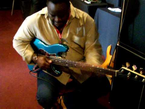 Larry Kimpel bass player live Los Angeles 184