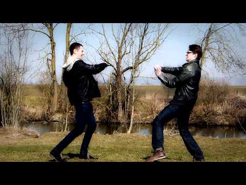 Hoppers Folge 7.1 - Ein echter, wahrer Held COVER