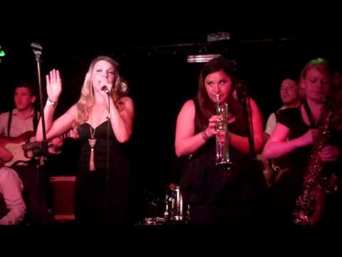 Size Nine - Sunshine Of Your Love (Cover) @ The Queen of Hoxton 04/08/11