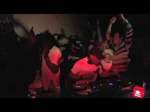 DJ EZ Tekkers - Boiler Room Moments