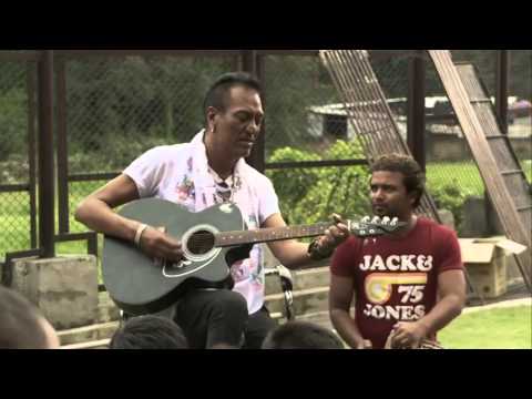 Chiso Chiso Hawa Ma By Robin Live @ Disabled Newlife Centre