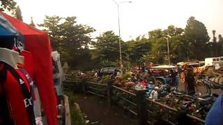 preview picture of video 'Bogor, Taman Yasmin - Minggu pagi.'