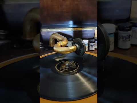 Lamplight - Randy Brooks & his Orchestra  Decca Records #24161 1947