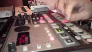 Naomi Sample - Triying his new (old) Korg EM-1 Electribe - First Song Edit