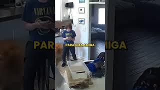 Ela entrou sorrindo no tribunal depois de tirar a vida da mãe
