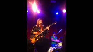 The Vaselines - High Tide Low Tide live @ Brooklyn Jan.16, 2015