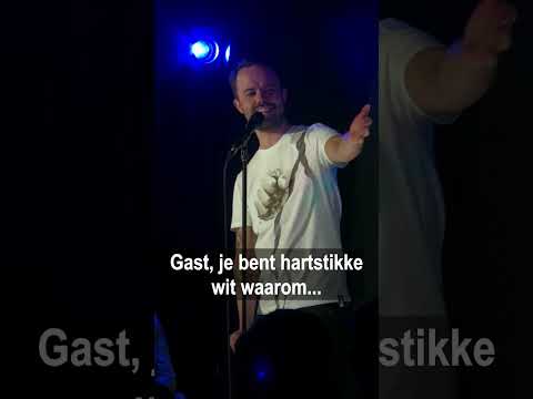 Buurman en buurman zitten in de zaal! | Tim Hartog | Stand-up Comedy #shorts #shortsfeed