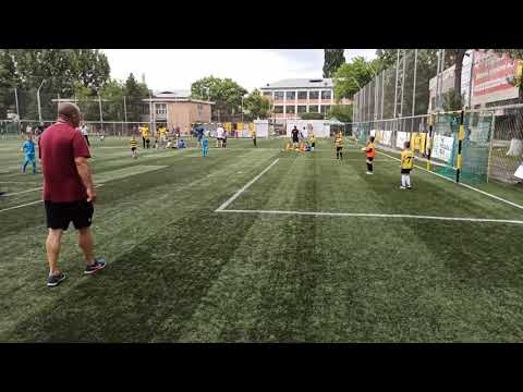 2021-06-13 Didi Junior 2014 galben - Steaua Magica Iasi 4-1 (Didi Premier Cup, meci 4 grupe)