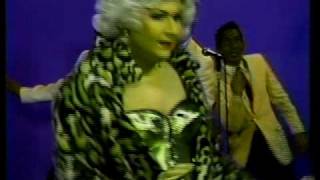 UNIQUE NEW YORK / The Girl Can't Help It