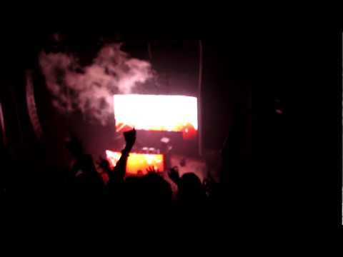 Axwell at the Warfield SF 2012 - 7 Nation Army (ID Mix)