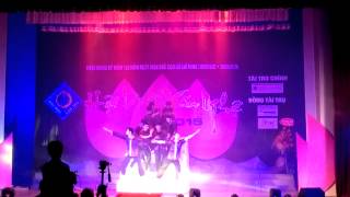 Múa chính Kinh tế 2015