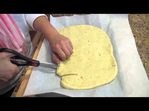 Finnish Cardamom Sweet Bread (Coolock)