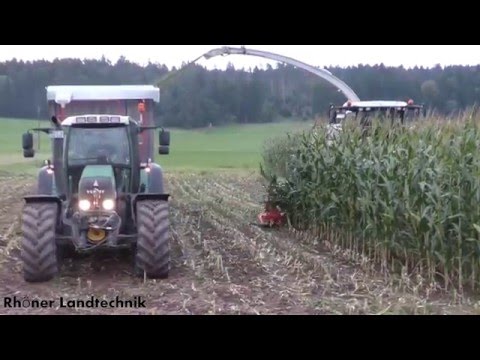 Maisernte mit Claas Jaguar 950
