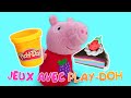 Jeux avec Play Doh. Peppa Pig fait des gâteaux de la pâte à modeler. Vidéos pour enfants.