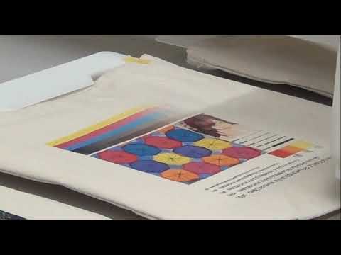 テキスタイルインクジェット印刷（シルクスクリーン印刷）の工程を動画で確認する