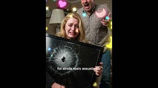 Após meu aniversário, meu pai quebrou a TV na minha cabeça, me deixou ferida e pensou que eu ficaria