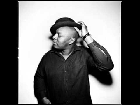 Oxmo Puccino Ft. Tiwony And Fefe Typical (Tiwony & Féfé Typical-Révolution(2005))