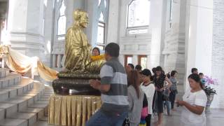 preview picture of video 'Wat Luang Phor Toh - Nakhon Ratchasima - Thai Movie Star Temple - วัดหลวงพ่อโต สีคิ้ว'