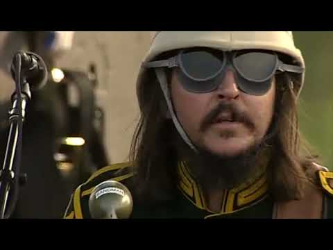 Colonel Claypool's Fearless Flying Frog Brigade - 2002, June, 21st - Bonnaroo, Manchester, TN, USA*