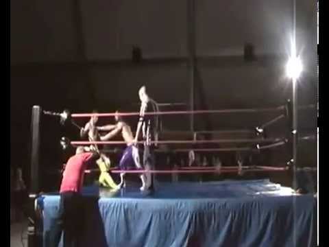 Max Peach vs Bon Giovanni