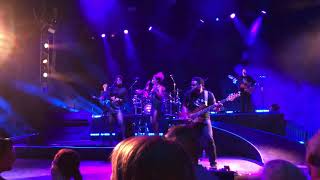 Rob Thomas - Something to Be - LIVE