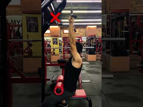 How to do reverse lat pulldown correctly? #shorts