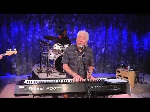 JOHN MAYALL- So Many Roads-2.014- accompanied - guitarist Rocky Athas