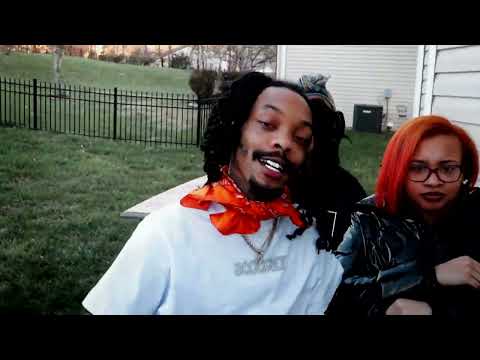 Intro - scoodii ft Yao