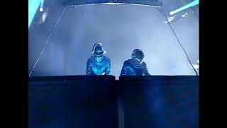 Daft Punk - Aerodynamic Beats / Forget About the World (LIVE @ Alive 2007) (Official Music Video)