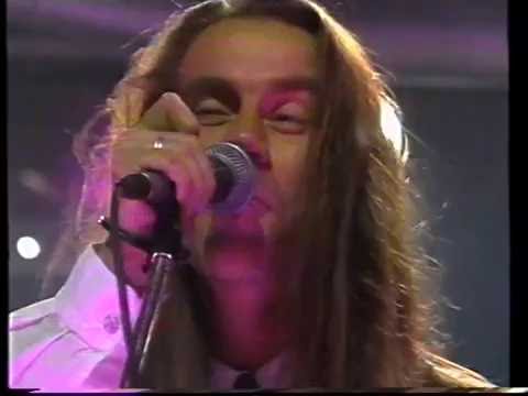 Q klubi sielun veljet