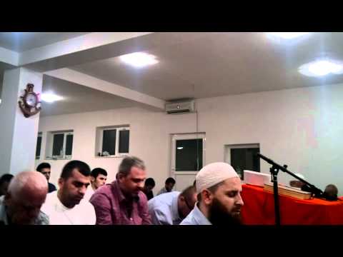 Ubejdi dhe Hoxhë Zekeria Qazimi-Namaz nate Ramazan 1432.m2ts