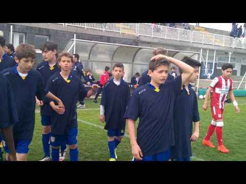Esordienti 2005 / Parma-Vicenza (amichevole), ingresso in campo in blu per autismo