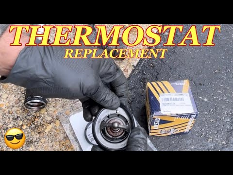 TOYOTA CAMRY V6 THERMOSTAT REPLACEMENT - How to change the Thermostat on a Toyota Camry 3.0 V6