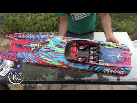 Unboxing my Traxxas DCB M41 Widebody 40" Catamaran طراد لاسلكي من شركة تراكساس