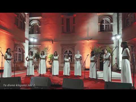 TDKN2 - 08. Tužna zvona zvone - Klapa Ćakulone