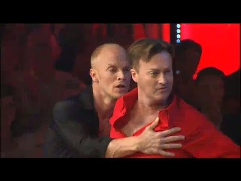Lets dance öppningsnummer med Tony Irving - Let’s Dance (TV4)