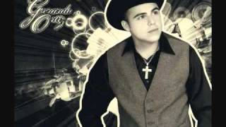 GERARDO ORTIZ &#39;EL TROQUERO LOCOCHON&#39; CON TUBA OFFICIAL