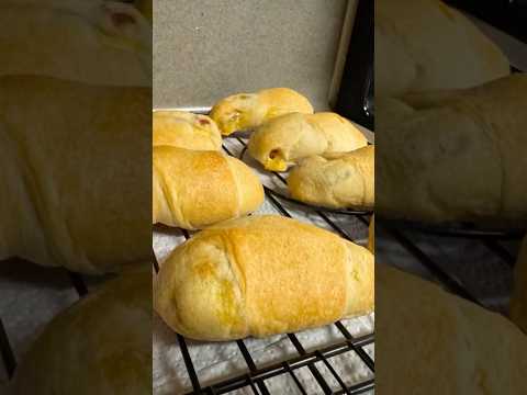 Easy & Fast Pigs in a Blanket! Super Simple Party Snack in Minutes #Shorts