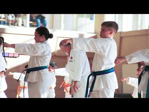 Ogura Yasunori Shihan - Entreno infantil JKA