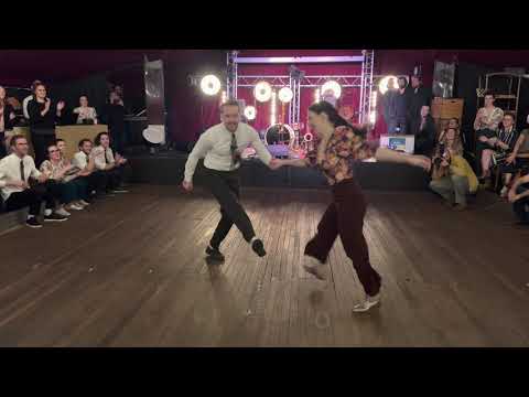 Jérémy et Mélanie - Couple Routine